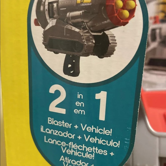 Minions The Rise of Gru Mini Missile Fire Blaster - Picture 5 of 9